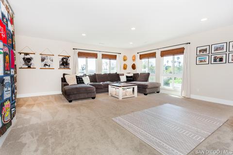 721 Elm Tree Ln, Fallbrook, CA 92028 photo 12