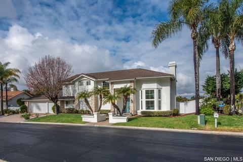 1549 Greenridge Dr, Vista, CA 92081 photo 3