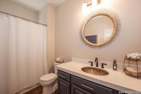 1549 Greenridge Dr, Vista, CA 92081 photo 19