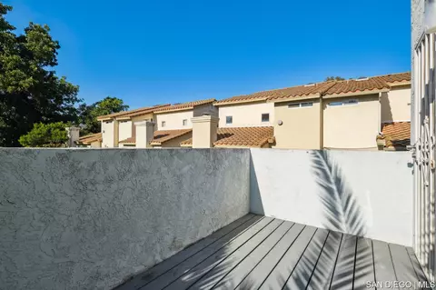 8866 Lamar St UNIT 7, Spring Valley, CA 91977 photo 5