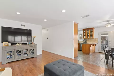 9752 Chestnut St, Lakeside, CA 92040 photo 13