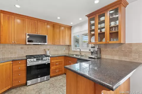 9752 Chestnut St, Lakeside, CA 92040 photo 4