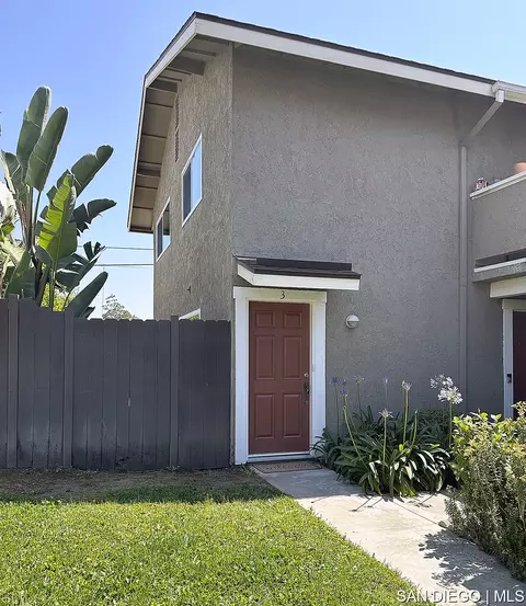 162 Whitney Ave #3, Pomona, CA 91767
