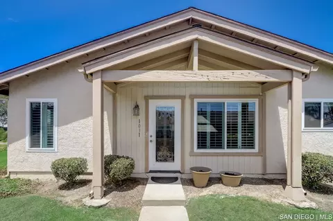 1031 Eider Way, Oceanside, CA 92057 photo 2