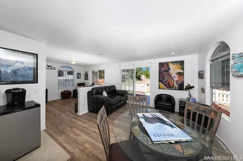 10310 Circa Valle Verde, El Cajon, CA 92021 photo 47