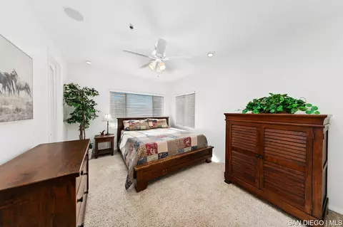 10310 Circa Valle Verde, El Cajon, CA 92021 photo 26
