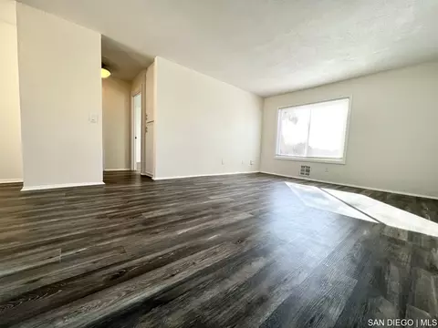 1623 Pentecost Way UNIT 10, San Diego, CA 92105