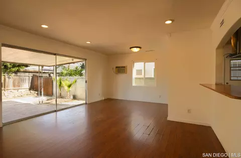 866 N Beech St, Escondido, CA 92026 photo 5