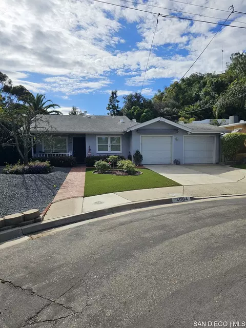 4004 Hegg St, San Diego, CA 92115