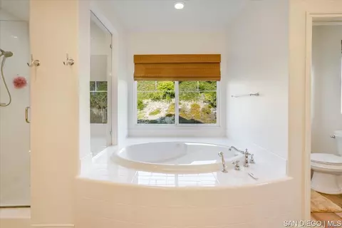 Bath - 1116 Championship Rd, Oceanside, CA 92057 photo 5 of 6