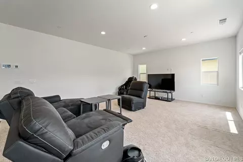 35858 Esperia Way, Fallbrook, CA 92028 photo 13
