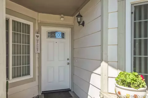 Entry Way - 3875 King St, La Mesa, CA 91941 photo 1 of 2