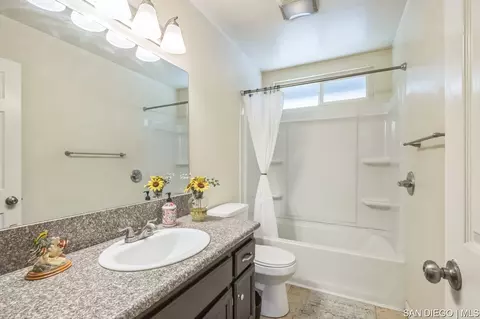 Bath - 3875 King St, La Mesa, CA 91941 photo 2 of 2