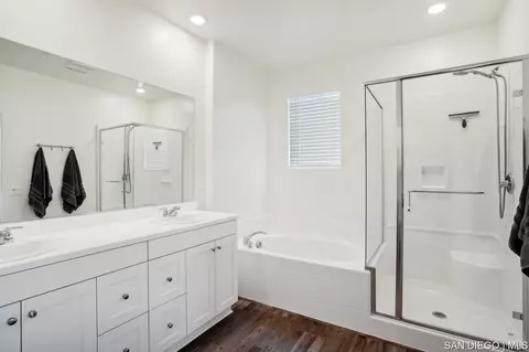 30420 Town Square Dr, Menifee, CA 92584 photo 11