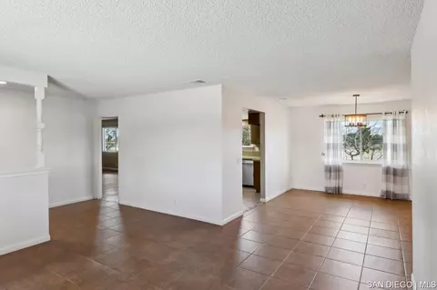 8893 7th Ave, Hesperia, CA 92345 photo 7