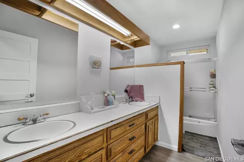Bath - 13226 Mapleview St, Lakeside, CA 92040 photo 2 of 2