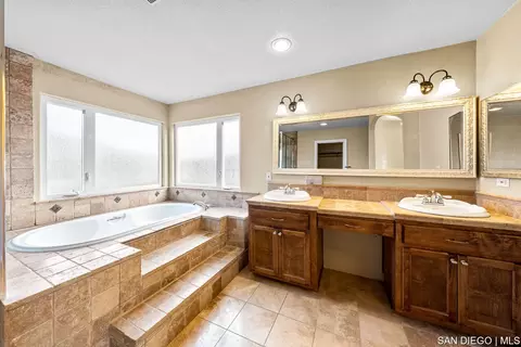 9648 Eucalyptus St, Spring Valley, CA 91977 photo 30