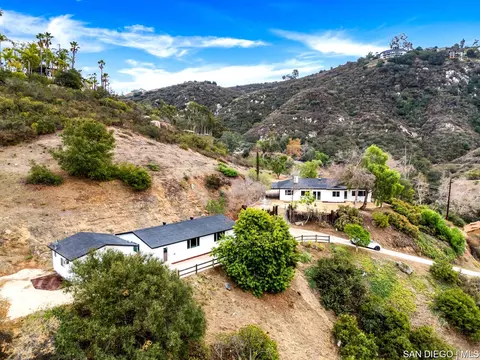 View/Area - 13764 Jamul Dr, Jamul, CA 91935 photo 7 of 8