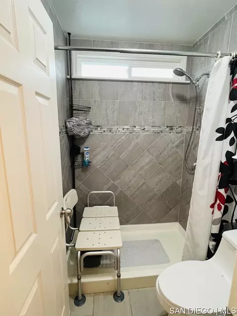 Bath - 9014 Akard St, Spring Valley, CA 91977 photo 2 of 3