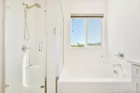 Bath - 8615 Chaparral Way, Santee, CA 92071 photo 3 of 4
