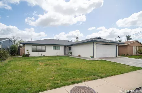 1929 Oak Hill Dr, Escondido, CA 92027 photo 1