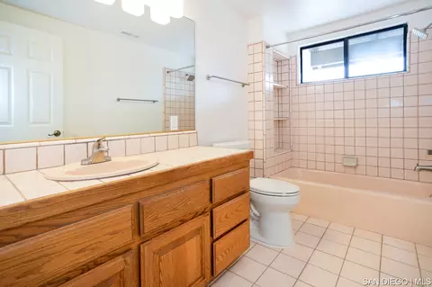 627 Elm Tree Ln, Fallbrook, CA 92028 photo 32