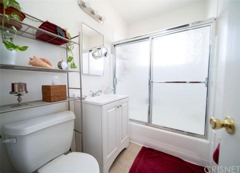 1025 Melrose Ave, Glendale, CA 91202 photo 6