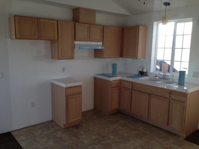 9127 Fairlane Rd, Lucerne Valley, CA 92356 photo 7