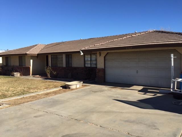 7727 Alston Ave, Hesperia, CA 92345 photo 2