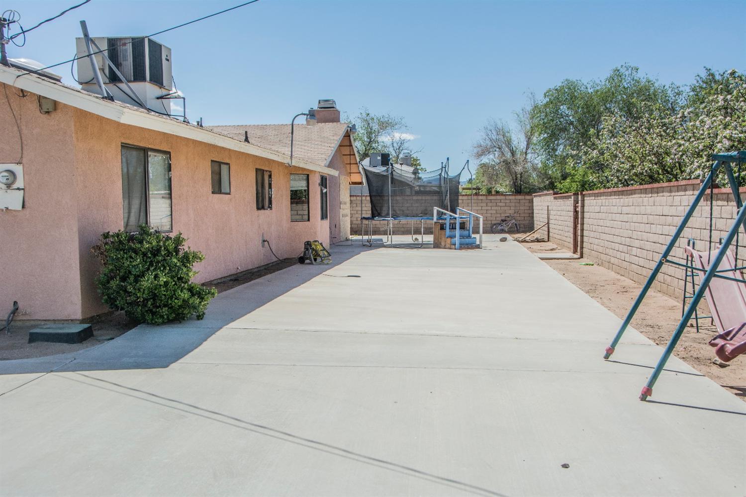 9110 8th Ave, Hesperia, CA 92345 photo 22