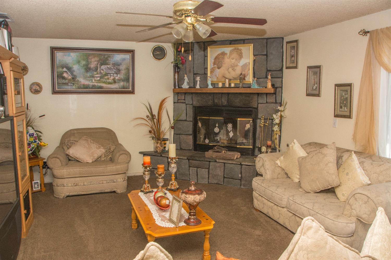 9110 8th Ave, Hesperia, CA 92345 photo 17