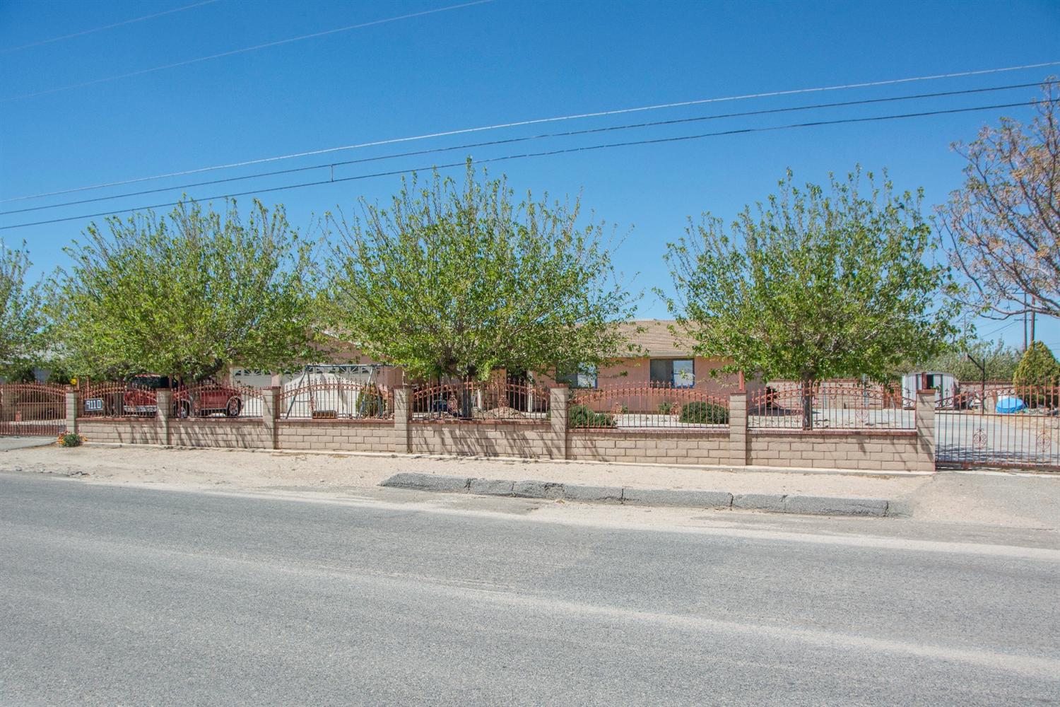 9110 8th Ave, Hesperia, CA 92345 photo 6