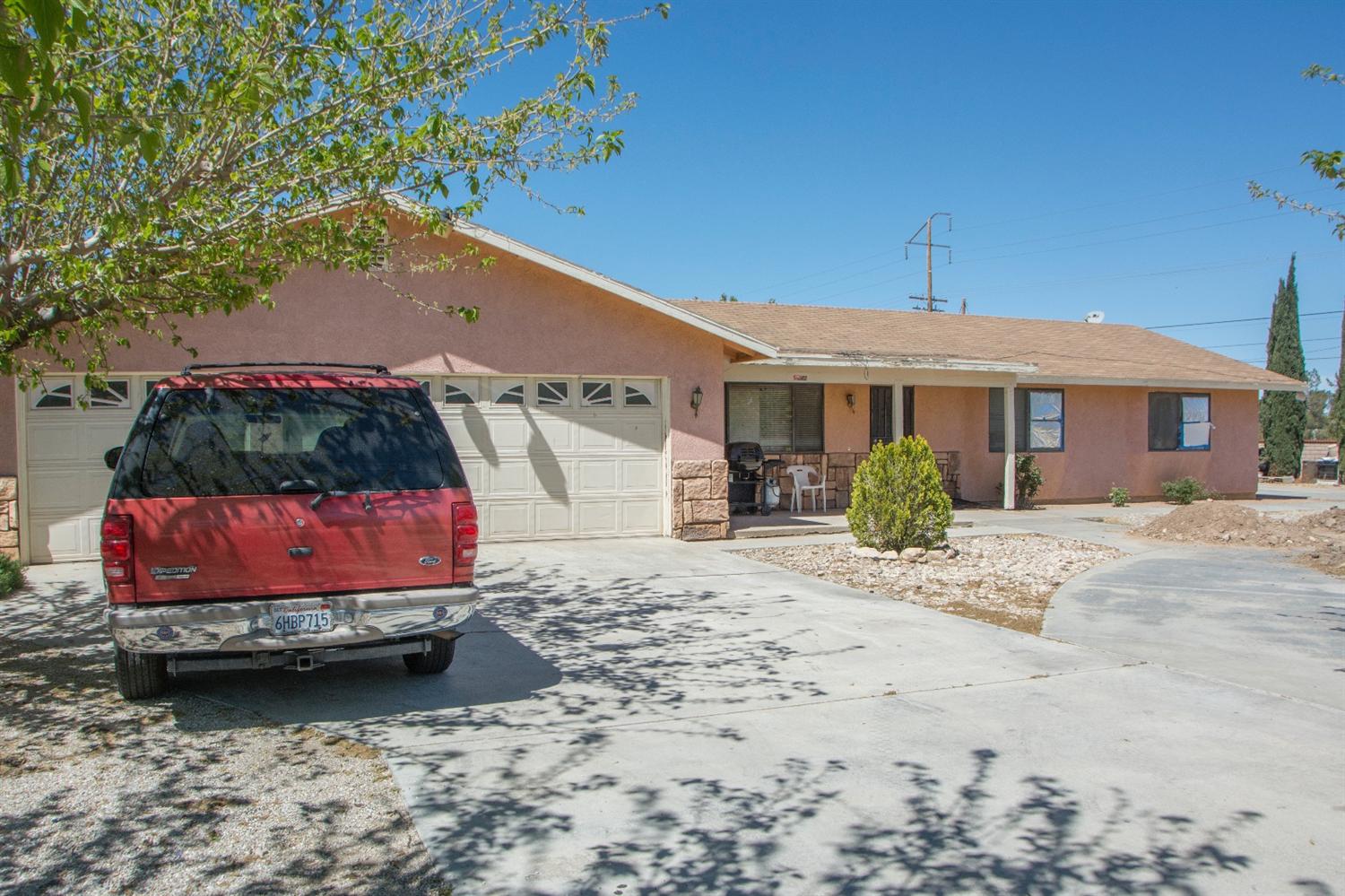 9110 8th Ave, Hesperia, CA 92345 photo 3