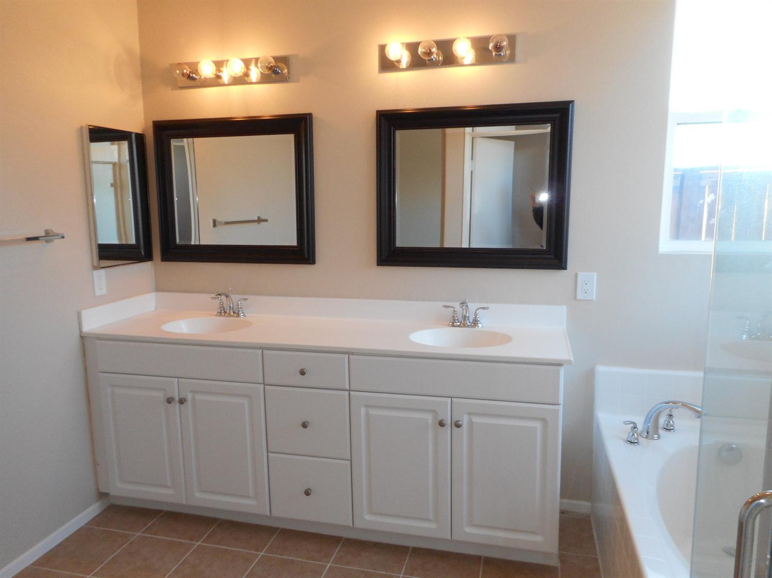 Undisclosed, Hesperia, CA 92344 photo 9
