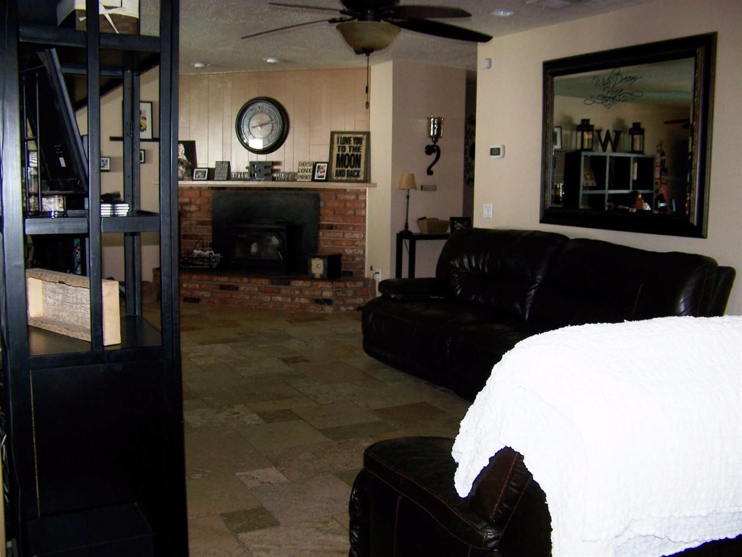 921 Ocotillo Dr, Barstow, CA 92311 photo 22