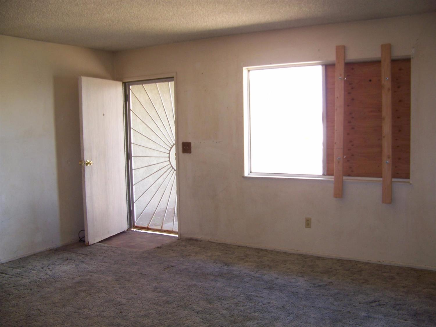 1108 Bryce Ln, Barstow, CA 92311 photo 4