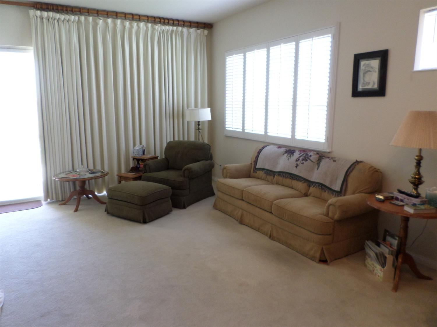 Undisclosed, Apple Valley, CA 92308 photo 4
