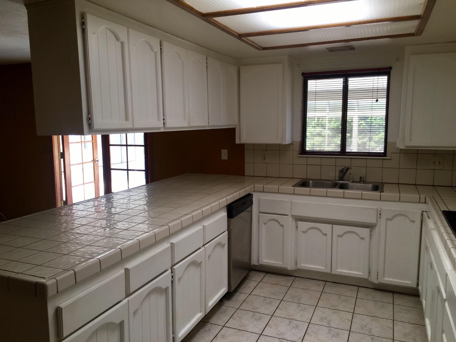 21011 Us Highway 18, Apple Valley, CA 92307 photo 7
