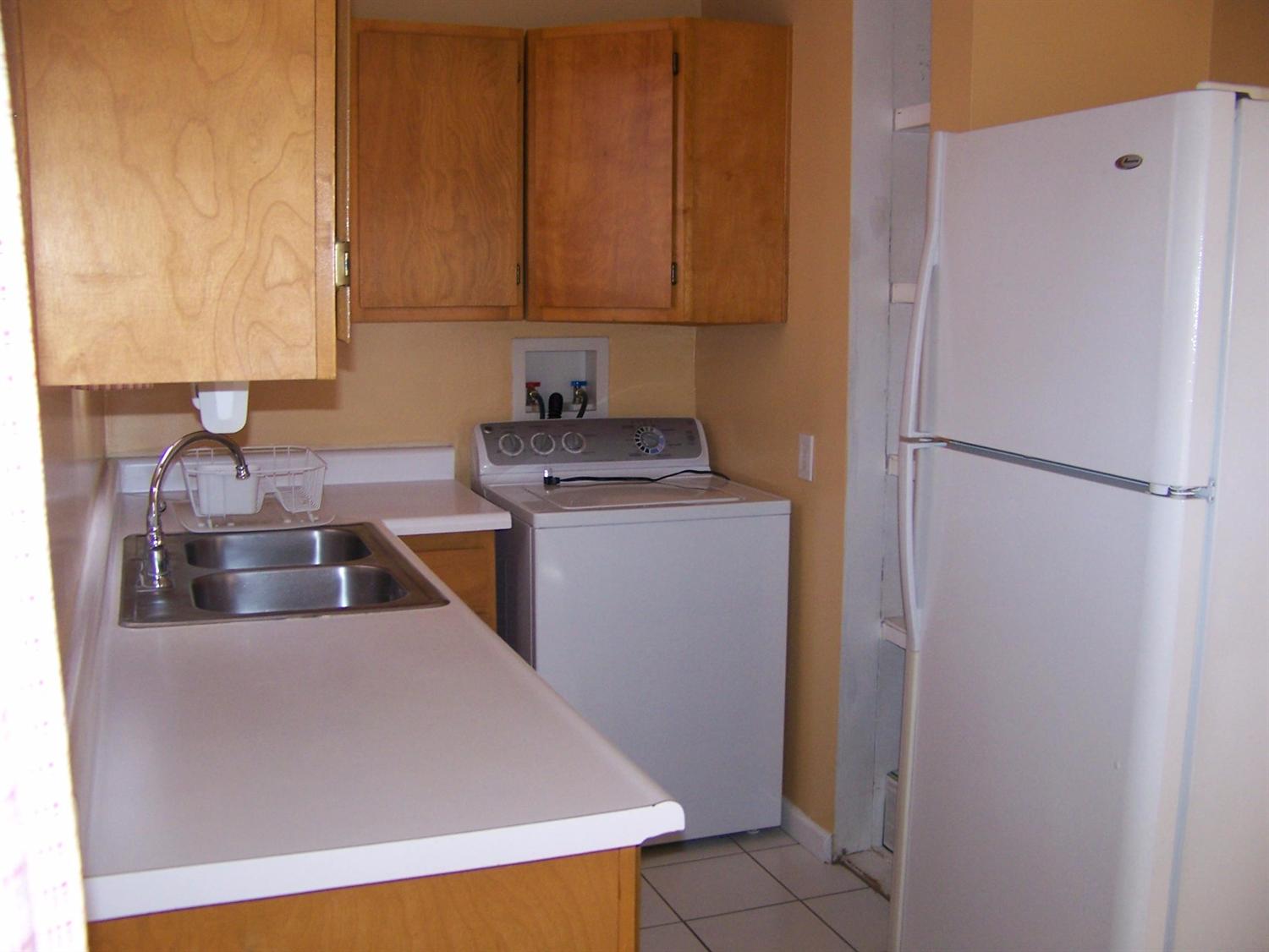 840 Nancy St, Barstow, CA 92311 photo 18