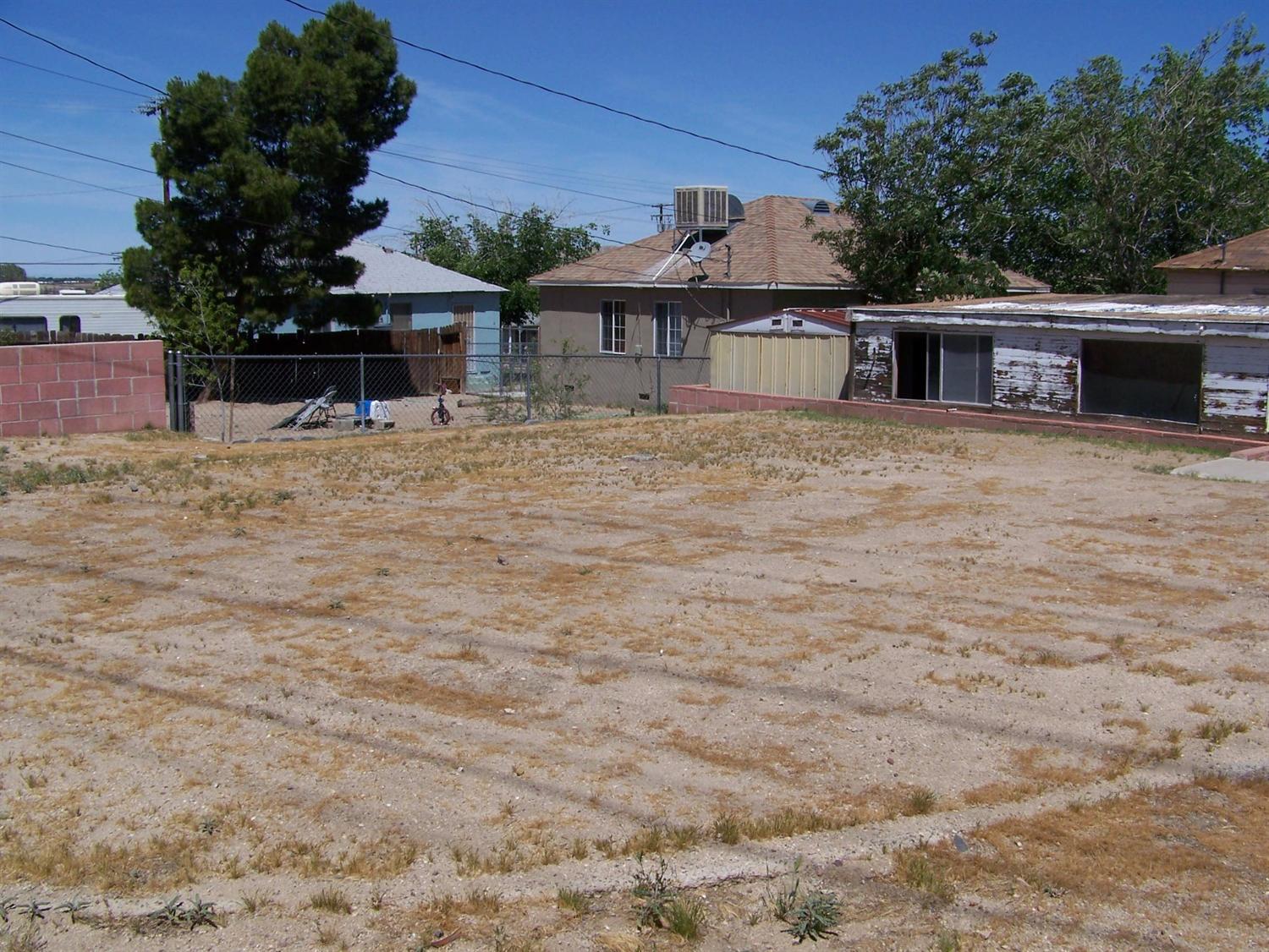 840 Nancy St, Barstow, CA 92311 photo 35