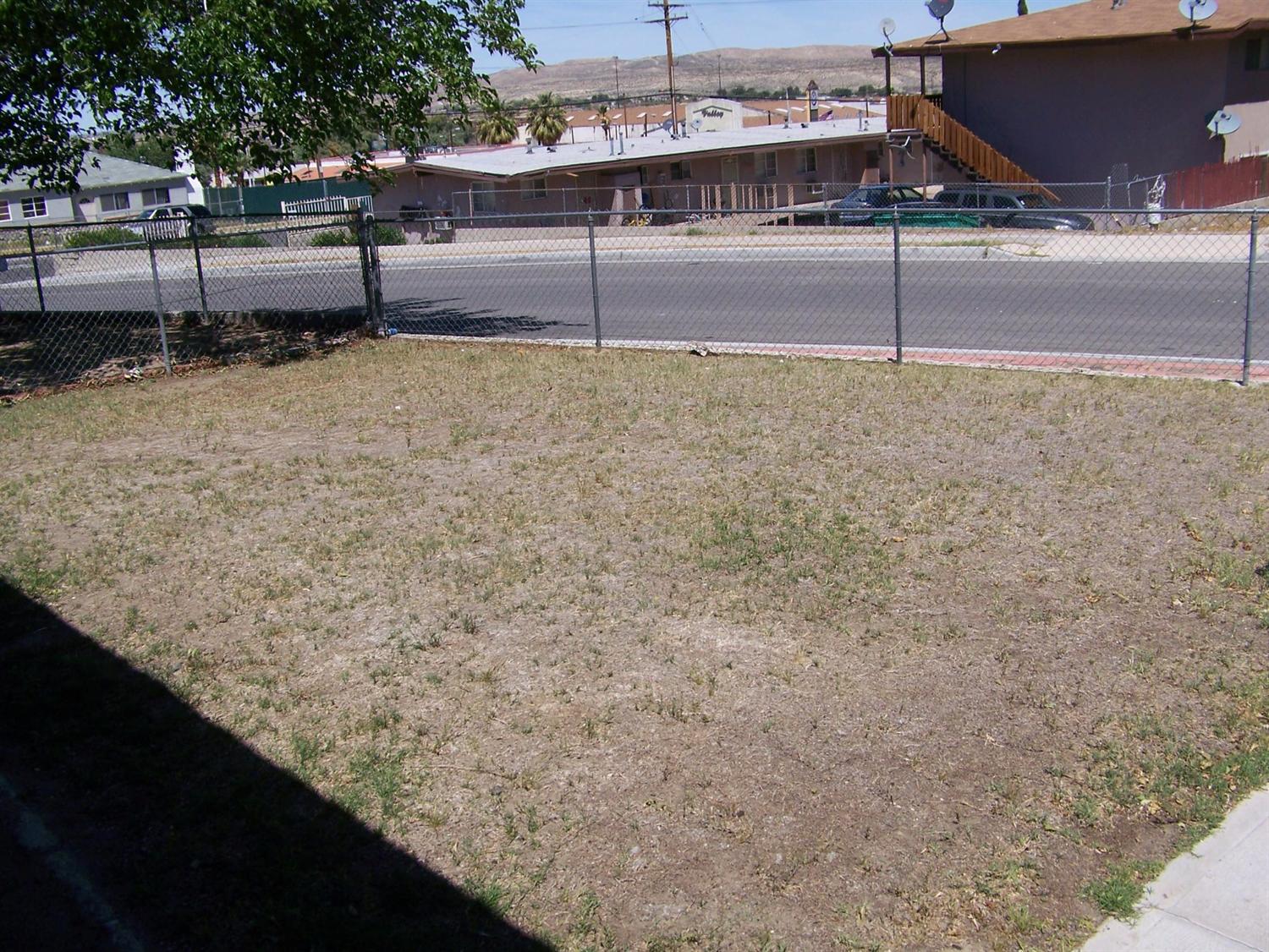 840 Nancy St, Barstow, CA 92311 photo 7