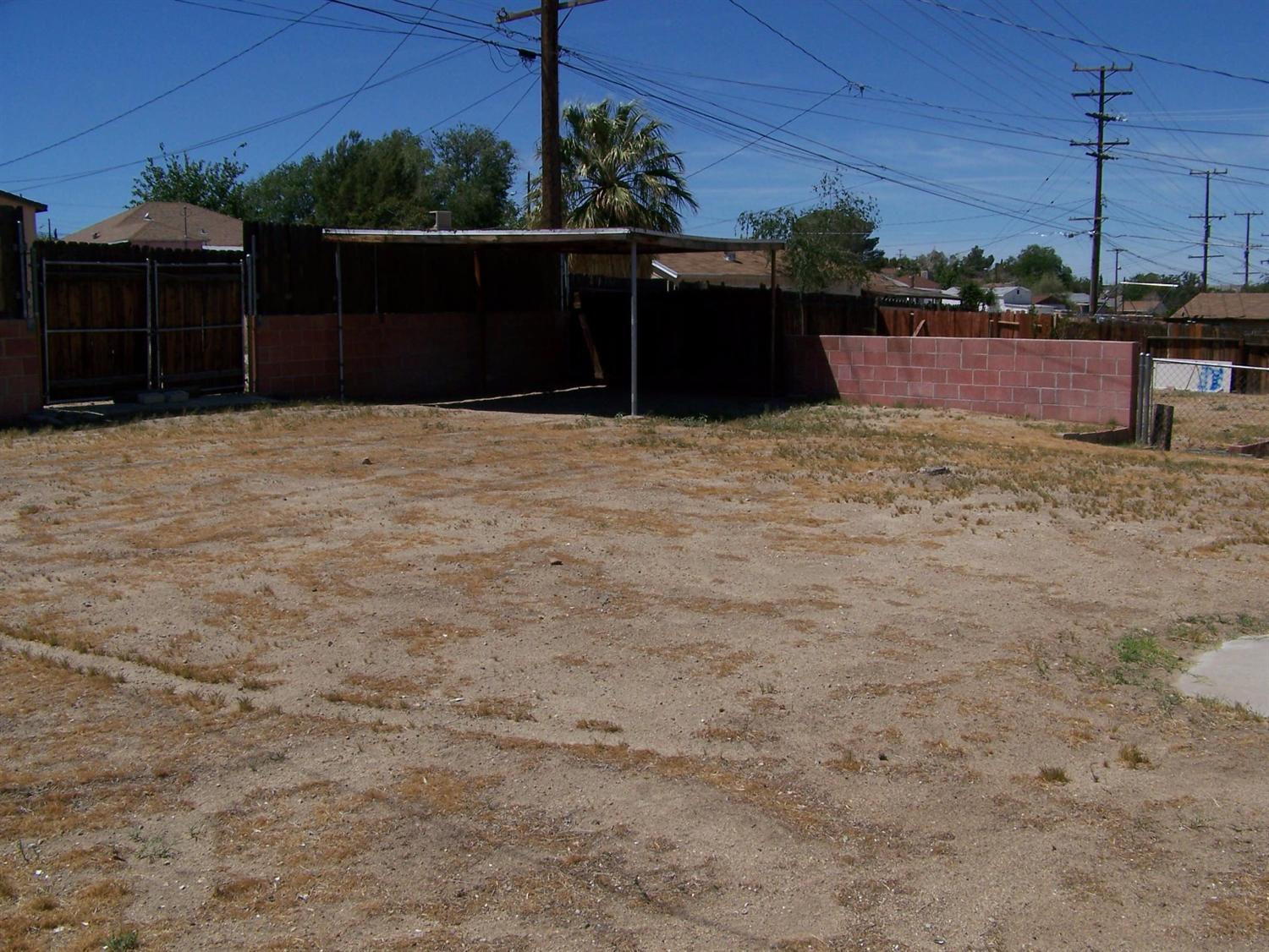 840 Nancy St, Barstow, CA 92311 photo 37