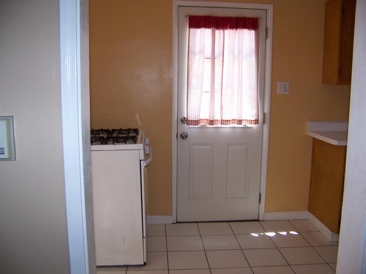 840 Nancy St, Barstow, CA 92311 photo 13