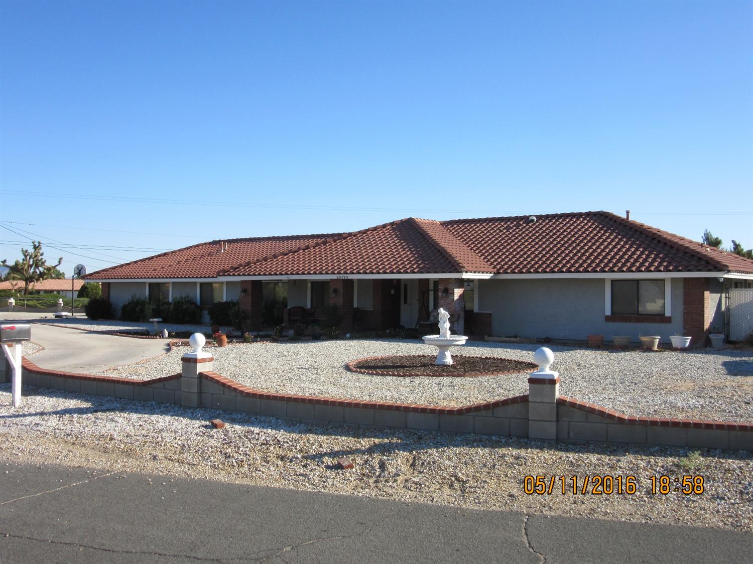 20170 Ituma Rd, Apple Valley, CA 92308 photo 2