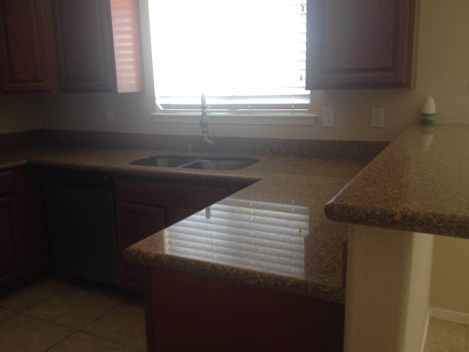 Undisclosed, Apple Valley, CA 92308 photo 8