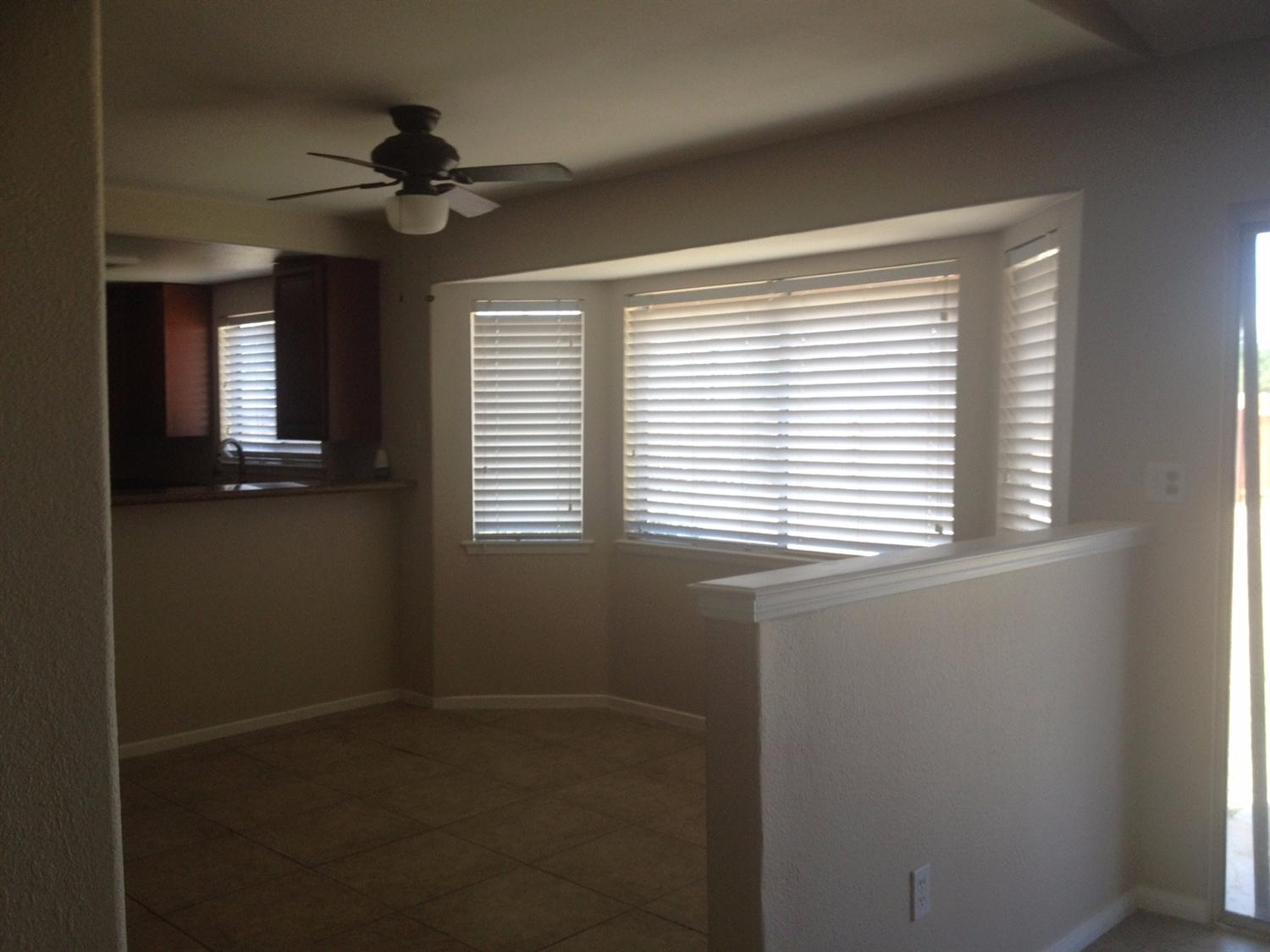 Undisclosed, Apple Valley, CA 92308 photo 6