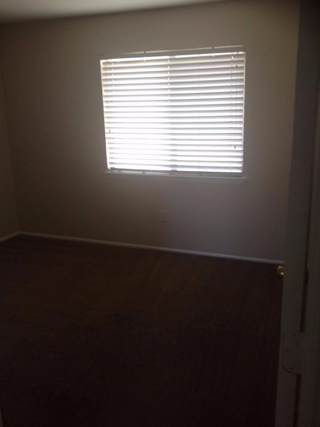 Undisclosed, Apple Valley, CA 92308 photo 13