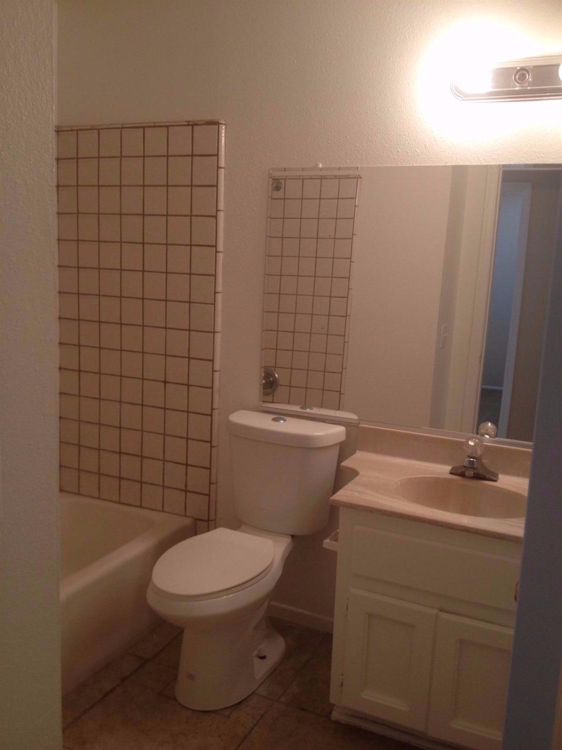 Undisclosed, Apple Valley, CA 92308 photo 11