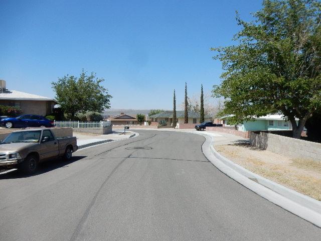 825 S 1st Ave, Barstow, CA 92311 photo 41