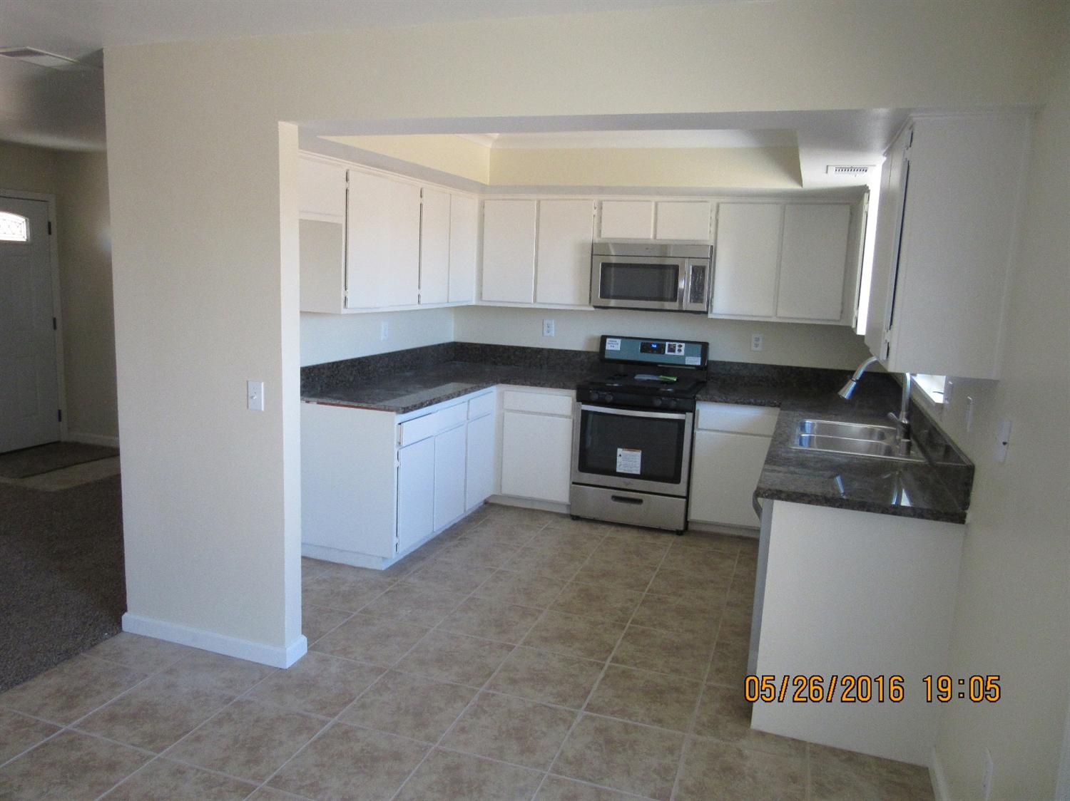 21731 Soboba Rd, Apple Valley, CA 92307 photo 13